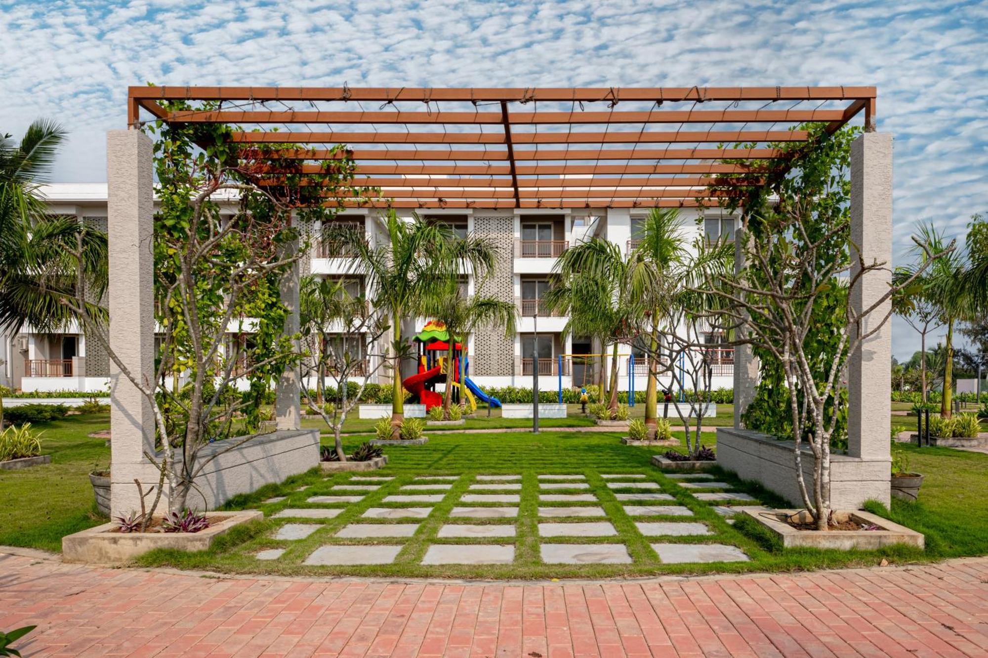 Palm Regal Resort Gopalpur  Exterior photo