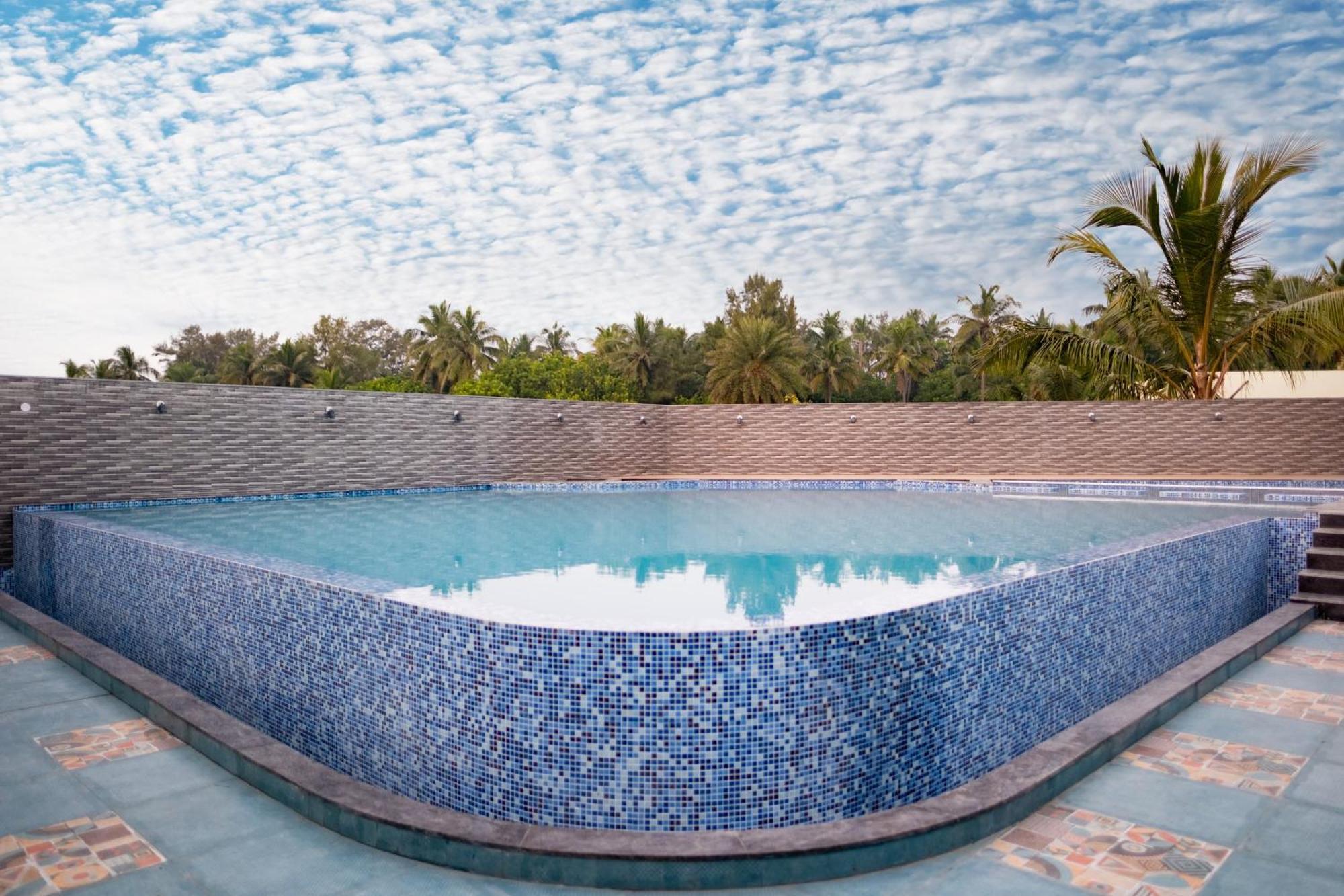 Palm Regal Resort Gopalpur  Exterior photo
